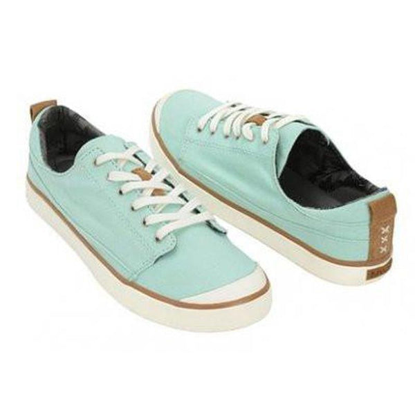 Reef Women s Walled Low Shoe Canvas Deck Style Shoe Outback Trading